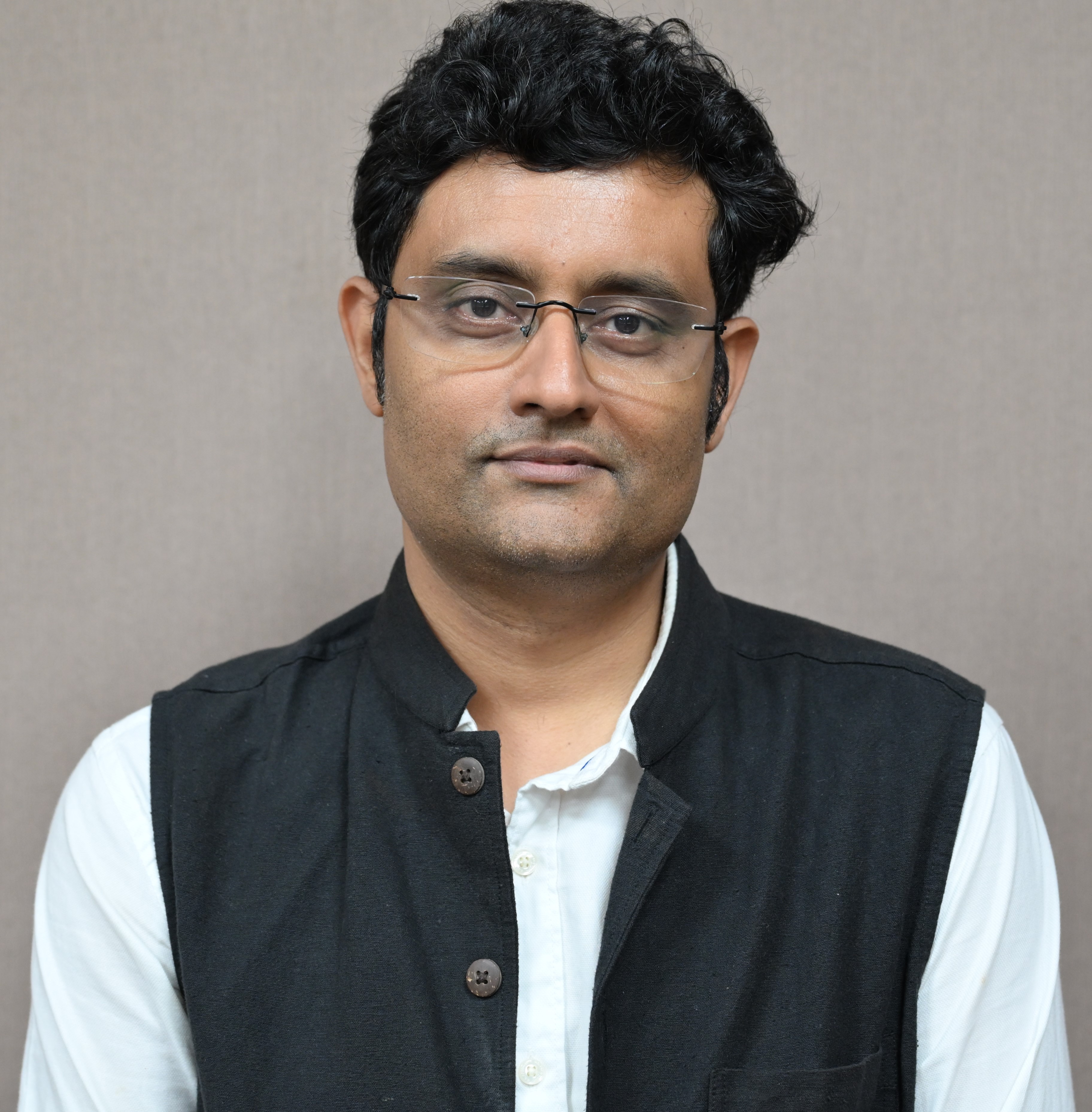 Dr. Amit Kumar